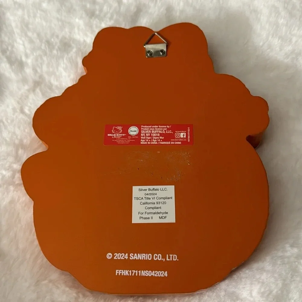 Hello Kitty Halloween Wooden Pumpkin Hanging Wall Plaque Decor NEW